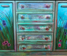 Load image into Gallery viewer, 1159 Kommode Blumenwiese