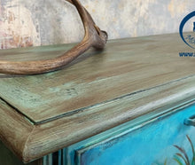 Load image into Gallery viewer, 1159 Kommode Blumenwiese