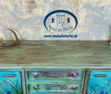 Load image into Gallery viewer, 1159 Kommode Blumenwiese