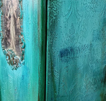 Lade das Bild in den Galerie-Viewer, 1165 Kommode Barock / Vintage