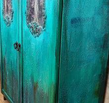 Lade das Bild in den Galerie-Viewer, 1165 Kommode Barock / Vintage