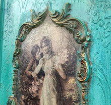 Lade das Bild in den Galerie-Viewer, 1165 Kommode Barock / Vintage