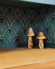 Load image into Gallery viewer, 1211 Buffetschrank Retro - Creme / Tannengrün