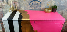 Load image into Gallery viewer, 1179 Sideboard / Kommode Neonpink, Gold und Streifen
