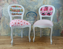 Load image into Gallery viewer, 1180 - Stühle weiß mit individuellen Stoffen