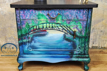 Load image into Gallery viewer, 1212 Nachttisch Landschaft handbemalt