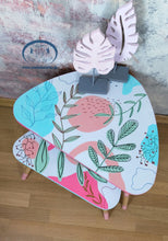 Load image into Gallery viewer, 1214 bunte Beistelltische im Retro Stil