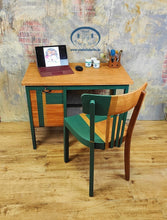 Load image into Gallery viewer, 1207 Retro Stuhl Holz