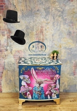 Load image into Gallery viewer, 1218 Kommode Handbemalt Hasen