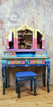 Load image into Gallery viewer, 1233 Schminktisch Meerjungfrau