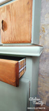 Load image into Gallery viewer, 1242 Buffetschrank Retro - Creme / Pastellblau