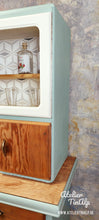 Load image into Gallery viewer, 1242 Buffetschrank Retro - Creme / Pastellblau