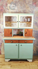 Load image into Gallery viewer, 1242 Buffetschrank Retro - Creme / Pastellblau