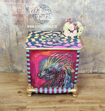 Load image into Gallery viewer, 1244 Kommode Drachen