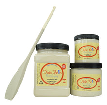 Load image into Gallery viewer, Dixie Belle Kreidefarbe in Sand Bar (helles Braun mit grauen Untertönen)