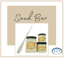 Load image into Gallery viewer, Dixie Belle Kreidefarbe in Sand Bar (helles Braun mit grauen Untertönen)