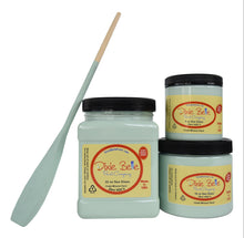 Load image into Gallery viewer, Dixie Belle Kreidefarbe in Sea Glass (helles Grün mit blauen Unterton)