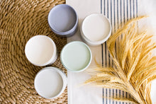 Load image into Gallery viewer, Dixie Belle - Silk All in One Farbe in Wharf (Grau)