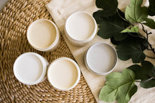 Load image into Gallery viewer, Dixie Belle - Silk All in One Farbe in Sun Kissed (warmes Gelb)