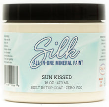 Load image into Gallery viewer, Dixie Belle - Silk All in One Farbe in Sun Kissed (warmes Gelb)