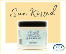 Load image into Gallery viewer, Dixie Belle - Silk All in One Farbe in Sun Kissed (warmes Gelb)