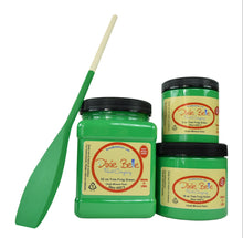 Load image into Gallery viewer, Dixie Belle Kreidefarbe in Tree Frog Green (Laubfroschgrün)