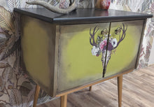 Load image into Gallery viewer, 1009 Kommode / Schrank / Sidebord / TV Bank Cowboy Look - Unikat