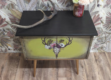 Load image into Gallery viewer, 1009 Kommode / Schrank / Sidebord / TV Bank Cowboy Look - Unikat