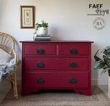 Load image into Gallery viewer, Dixie Belle - Silk All in One Farbe in Fiery Sky (sattes Rot)