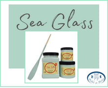 Load image into Gallery viewer, Dixie Belle Kreidefarbe in Sea Glass (helles Grün mit blauen Unterton)