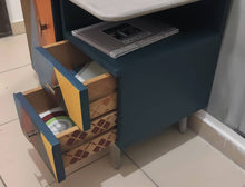 Load image into Gallery viewer, 1046 Retro - Nachttisch