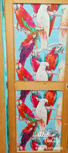 Load image into Gallery viewer, 1263 - farbenfroher Kleiderschrank mit Kolibris (Vogel-Motiv) im tropischen Look

