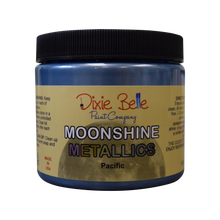 Load image into Gallery viewer, Dixie Belle - Moonshine Metallics Pacifik (dunkler Blauton)
