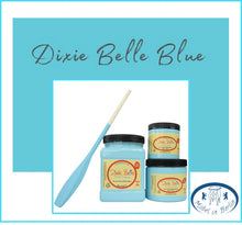 Load image into Gallery viewer, Dixie Belle Kreidefarbe in Dixie Belle Blue (Himmelblau)
