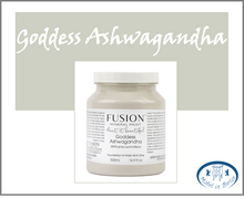 Load image into Gallery viewer, Fusion Mineral Paint - Goddess Ashwagandha (helles Graugrün)
