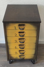 Lade das Bild in den Galerie-Viewer, 1014 Schubladenschrank / Kommode / Container / Schreibtischunterschrank in Gelb

