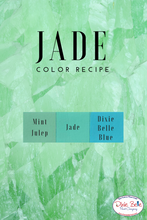 Load image into Gallery viewer, Dixie Belle Kreidefarbe in Mint Julep (Hellgrün mit gelben Untertönen)
